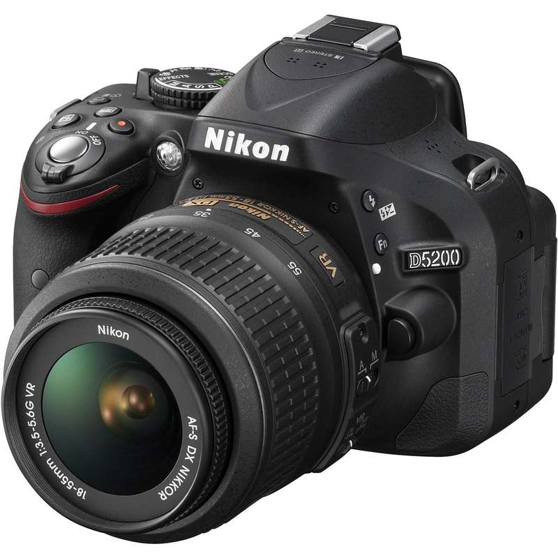 دوربین دیجیتال نیکون مدل D5200 به همراه لنز 18-55 VR II دوربین دیجیتال نیکون مدل D5200 به همراه لنز 18-55 VR II