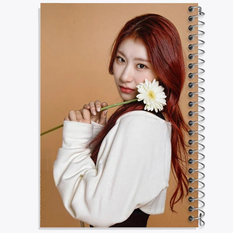 دفتر مشق 100 برگ خندالو طرح چریونگ گروه ایتزی ITZY کد 20167