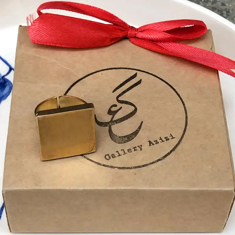 انگشتر گالری عزیزی طرح مربع مدل 14919