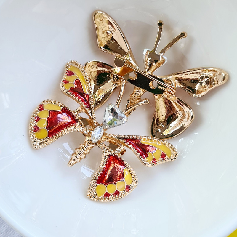 گل سینه زنانه مدل زنبور کد brg 1830 گل سینه زنانه مدل زنبور کد brg 1830