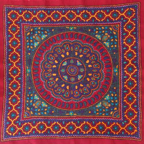 رومیزی پته دوزی کوی دوست مدل بازوبندی کد SBR01