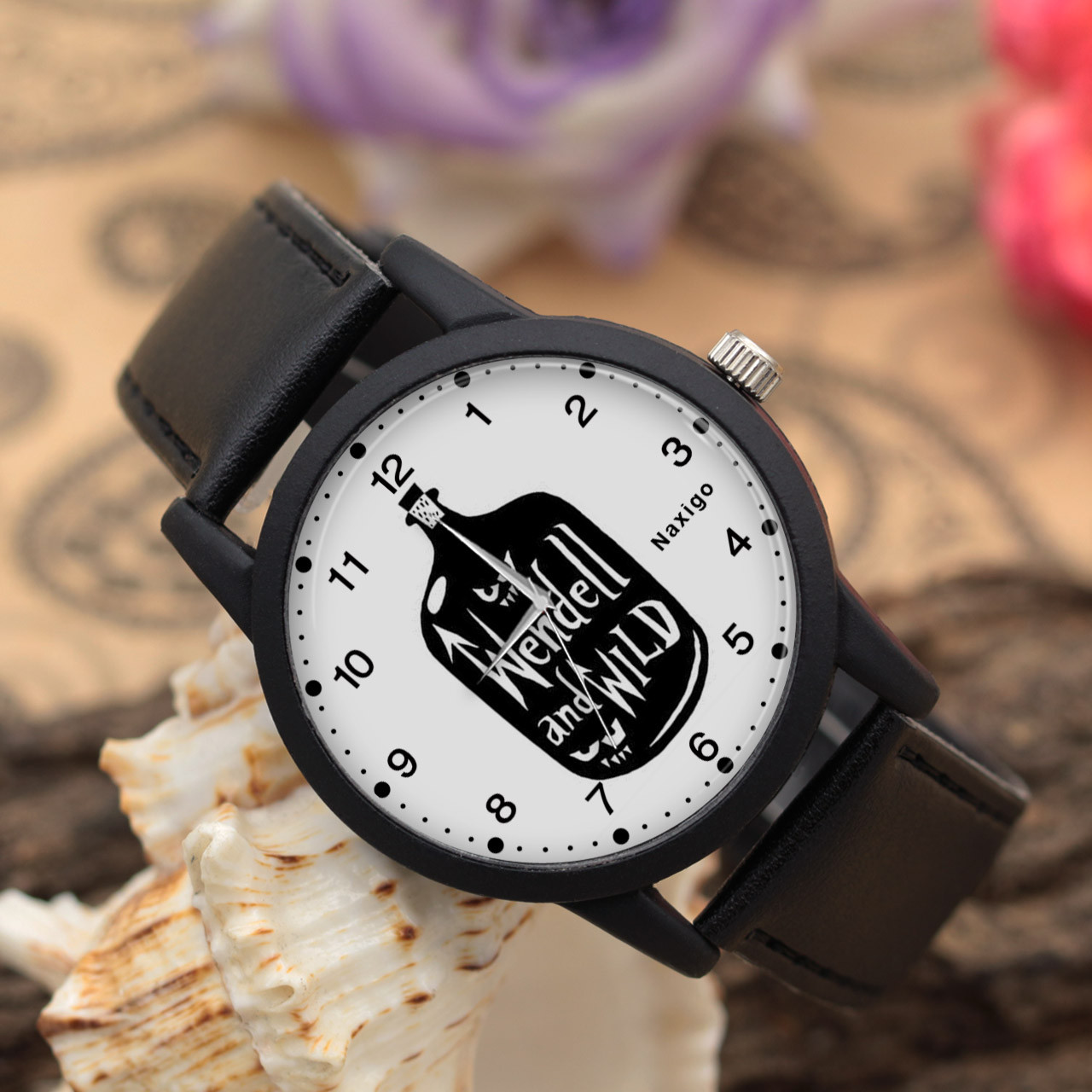 ساعت مچی عقربه ای ناکسیگو مدل Wendell and Wild کد LF14357 ساعت مچی عقربه ای ناکسیگو مدل Wendell and Wild کد LF14357