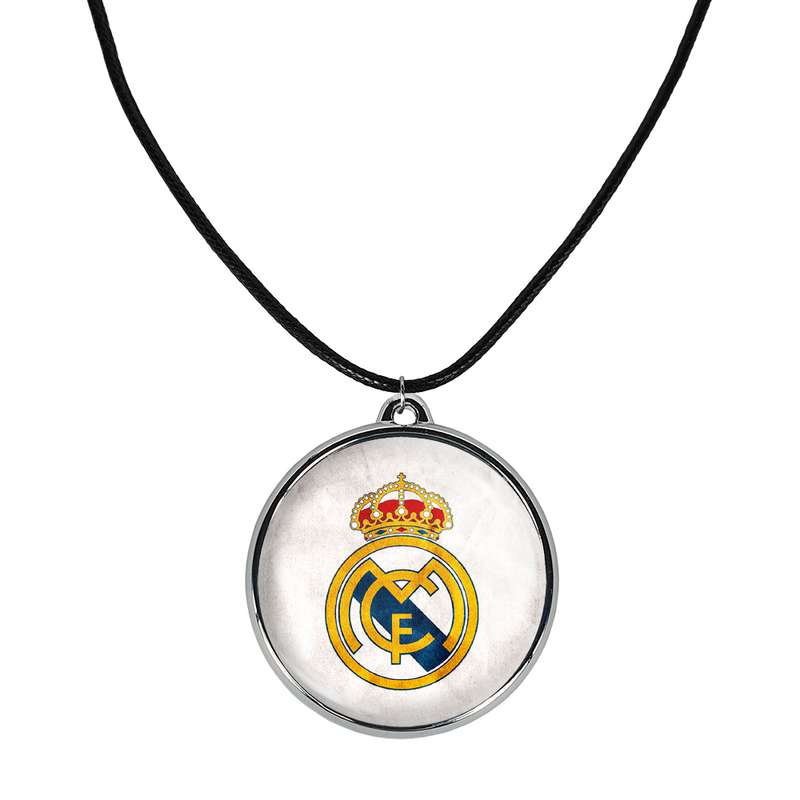 گردنبند خندالو مدل باشگاه رئال مادرید Real Madrid کد 2635426348 گردنبند خندالو مدل باشگاه رئال مادرید Real Madrid کد 2635426348