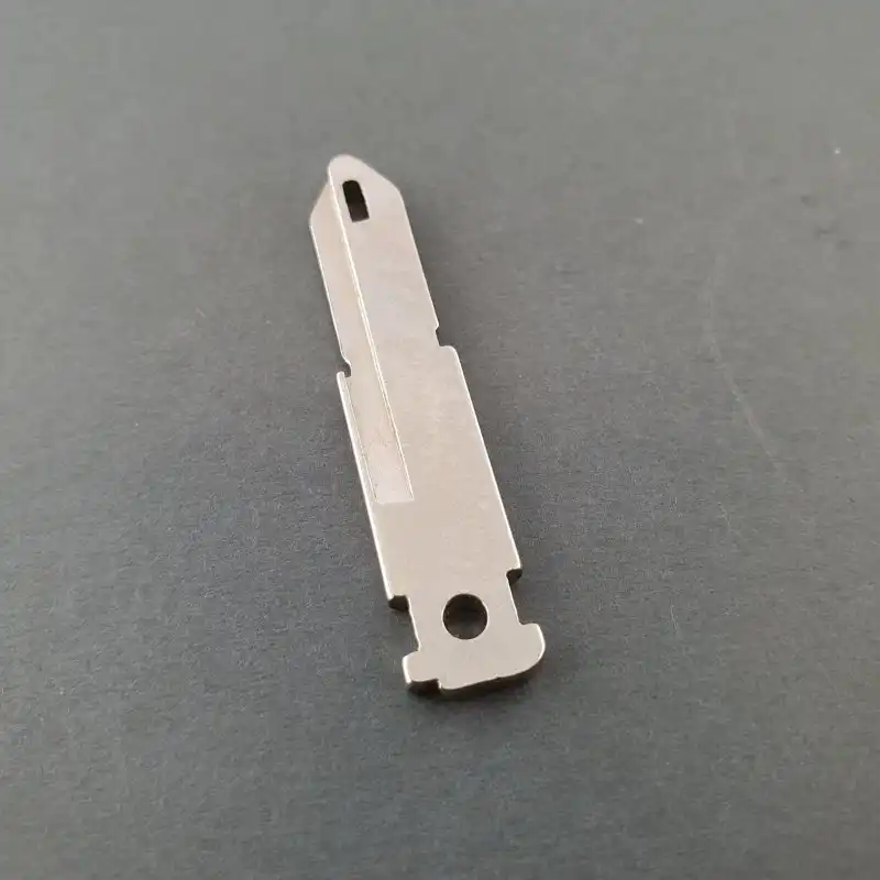 تیغه کلید خودرو قطعه سازان کبیر مدل TIGH-PUG-206 مناسب برای پژو 206