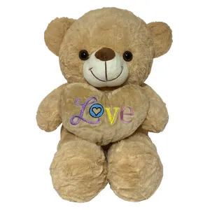 عروسک مدل خرس قلب به دست کد 15526 ارتفاع 50 سانتی متر
