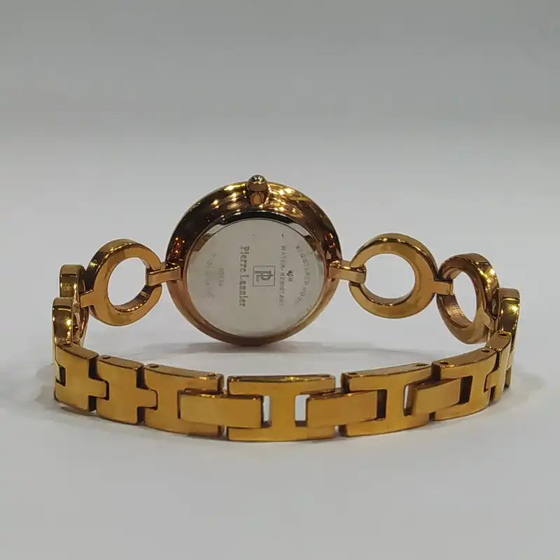 ساعت مچی عقربه ای زنانه پیر لنیر مدل 022D909