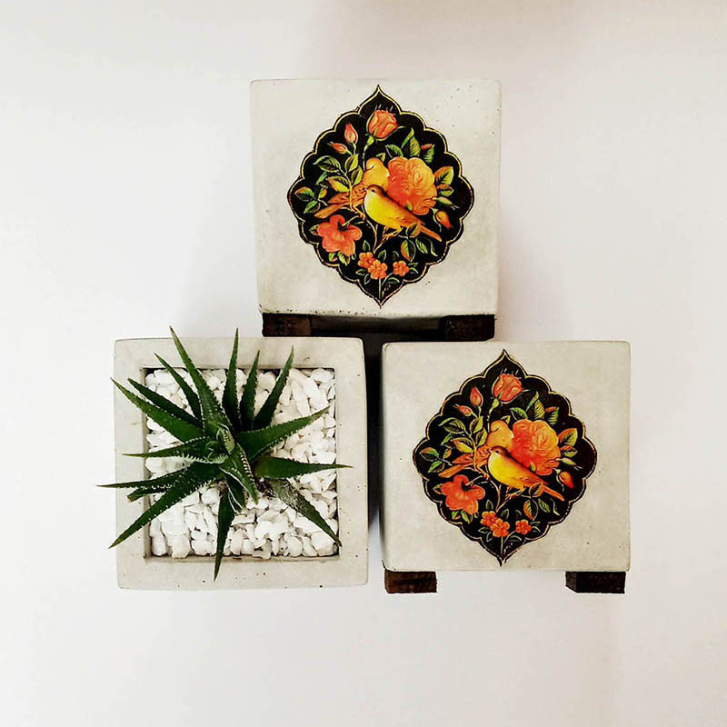 گلدان طرح گل و مرغ