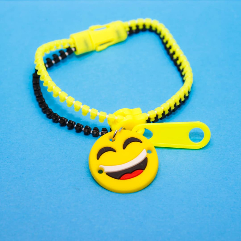 دستبند دخترانه طرح زیپ کد RKH_938 دستبند دخترانه طرح زیپ کد RKH_938