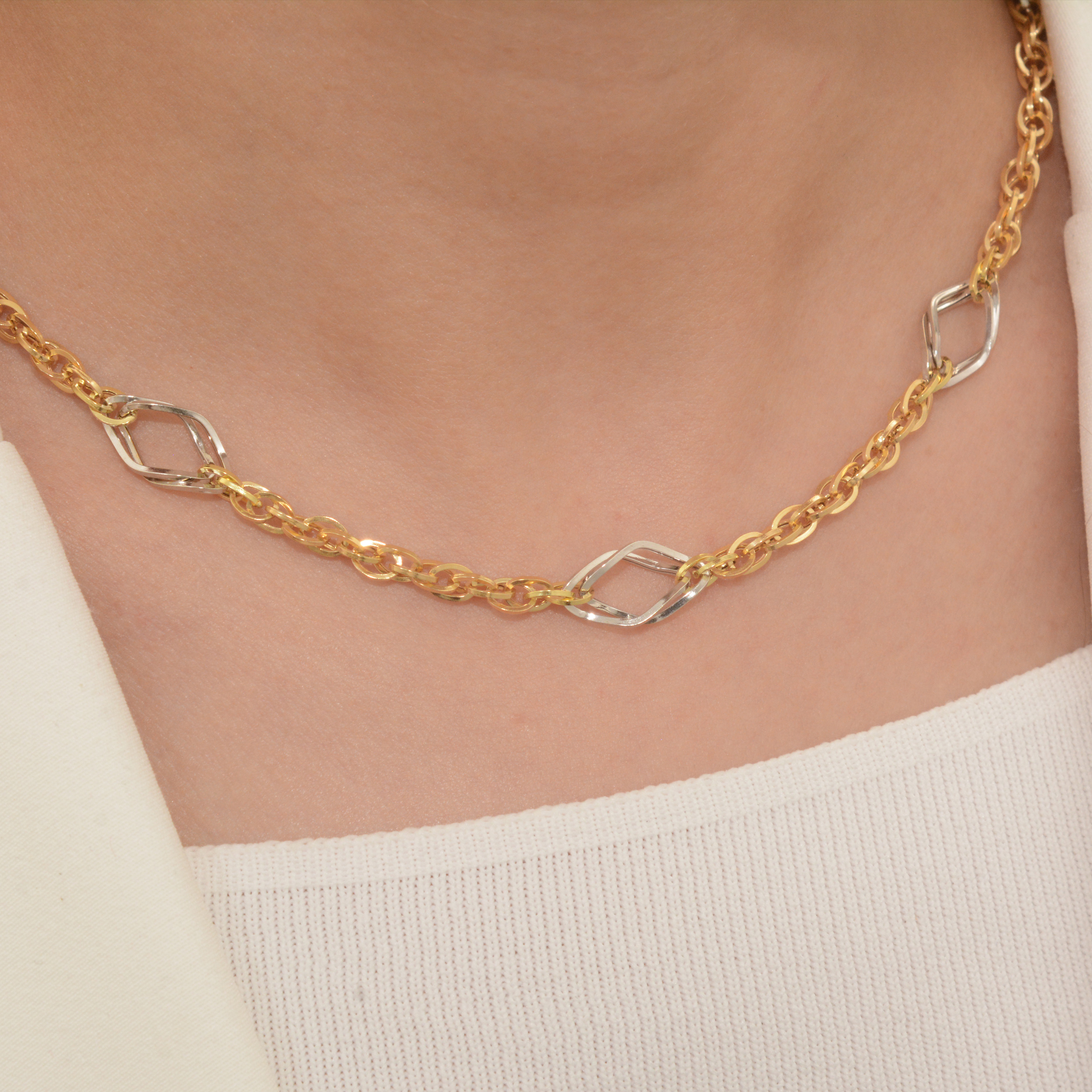 گردنبند طلا 18 عیار زنانه طلای مستجابی مدل اسپادانا کد 43 -  - 3