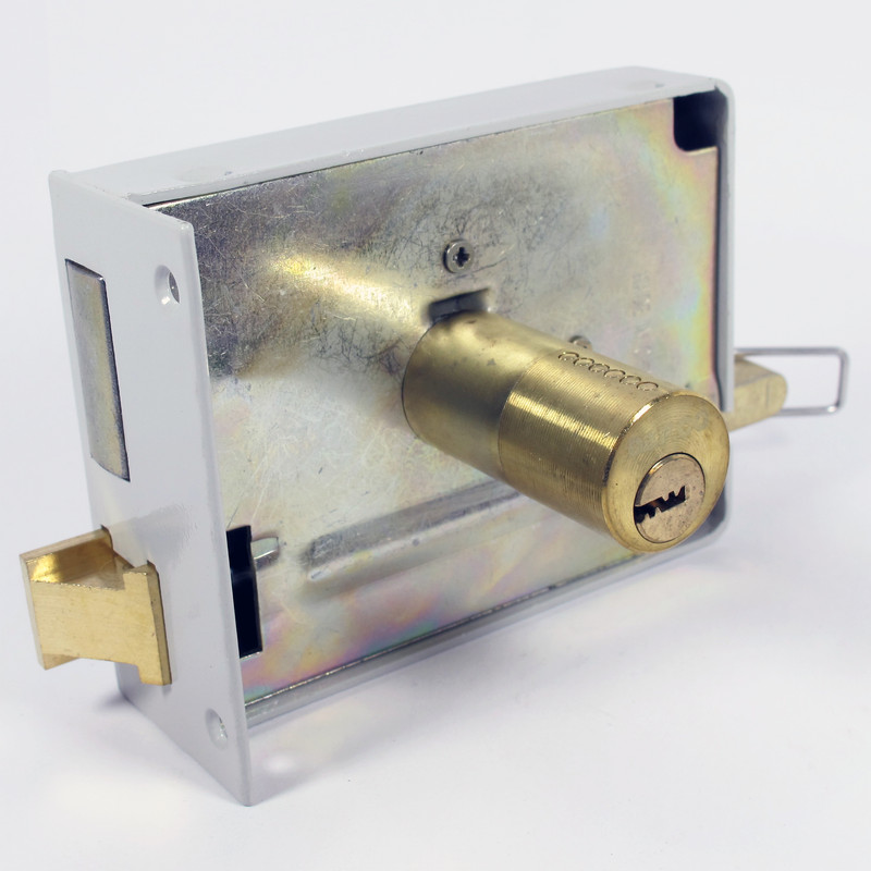 قفل حیاطی داف مدل 630 قفل حیاطی داف مدل 630