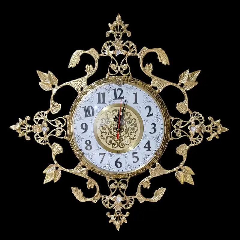 ساعت برنجی مدل آکام