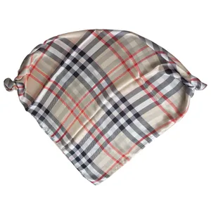 روسری زنانه بربری مدل ابریشم مجلسی مهمانی چهارخانه کد 55