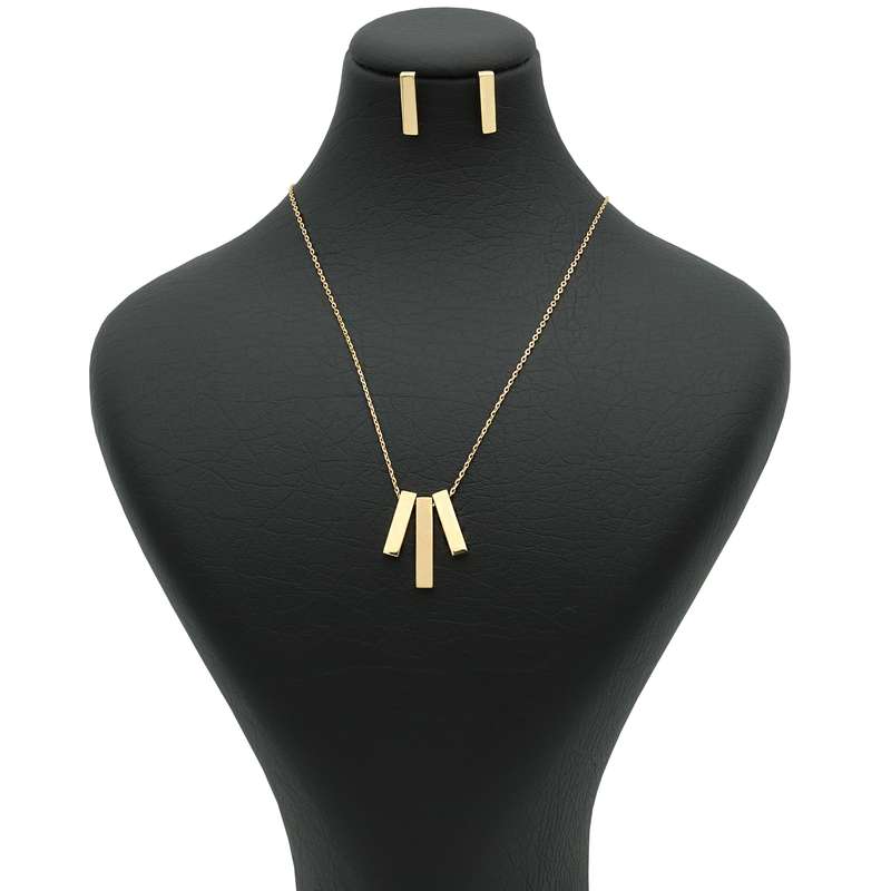 نیم ست طلا 18 عیار زنانه کد 818 نیم ست طلا 18 عیار زنانه کد 818