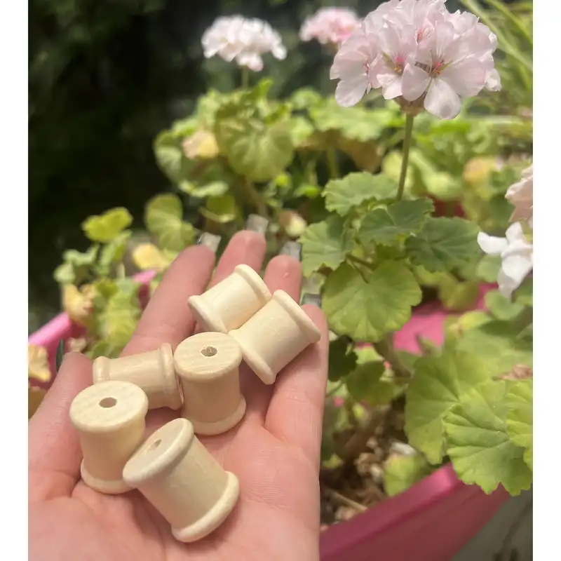 قرقره چوبی کد W-02 بسته 6 عددی