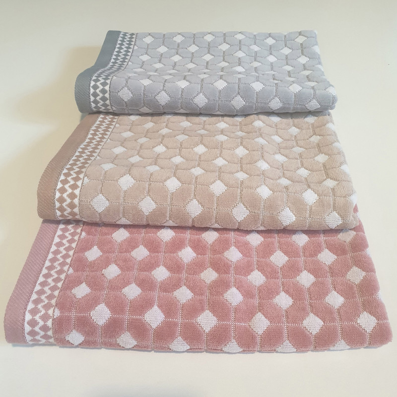 حوله دستی آذرریس تبریز مدل دکورا سایز 80x40 سانتی متر مجموعه 3 عددی