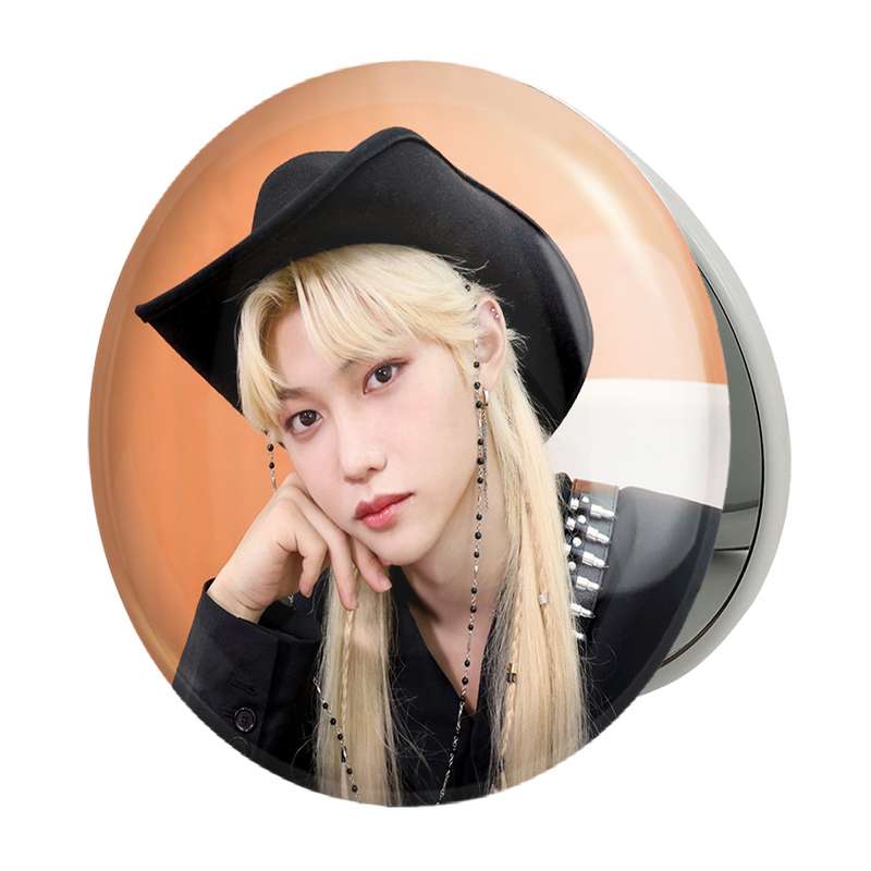 آینه جیبی خندالو طرح فلیکس گروه استری کیدز Stary Kids مدل تاشو کد 16871