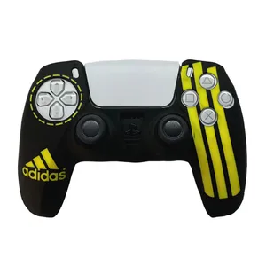 محافظ دسته پلی استیشن 5 طرح Adidas