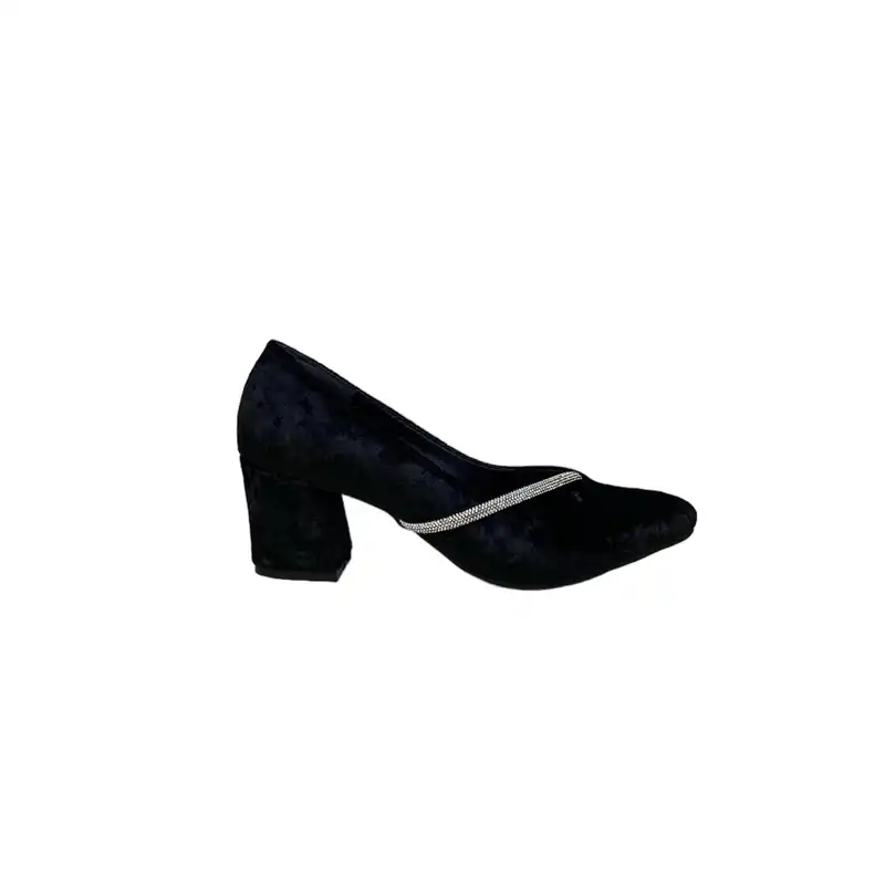 کفش زنانه مدل زیبا مخملی رنگ مشکی