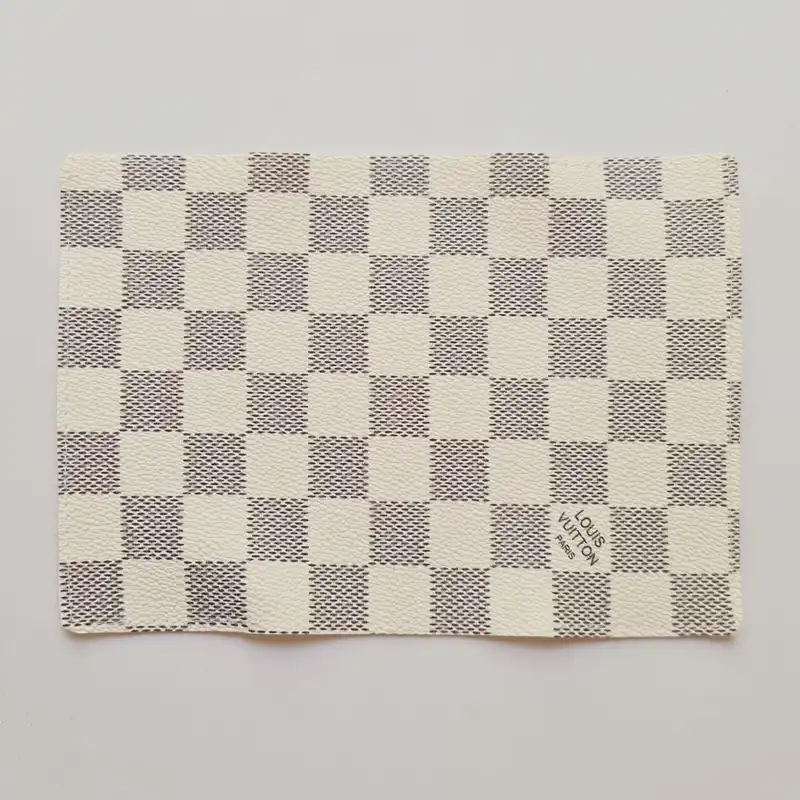 جلد شناسنامه مدل IDC030627