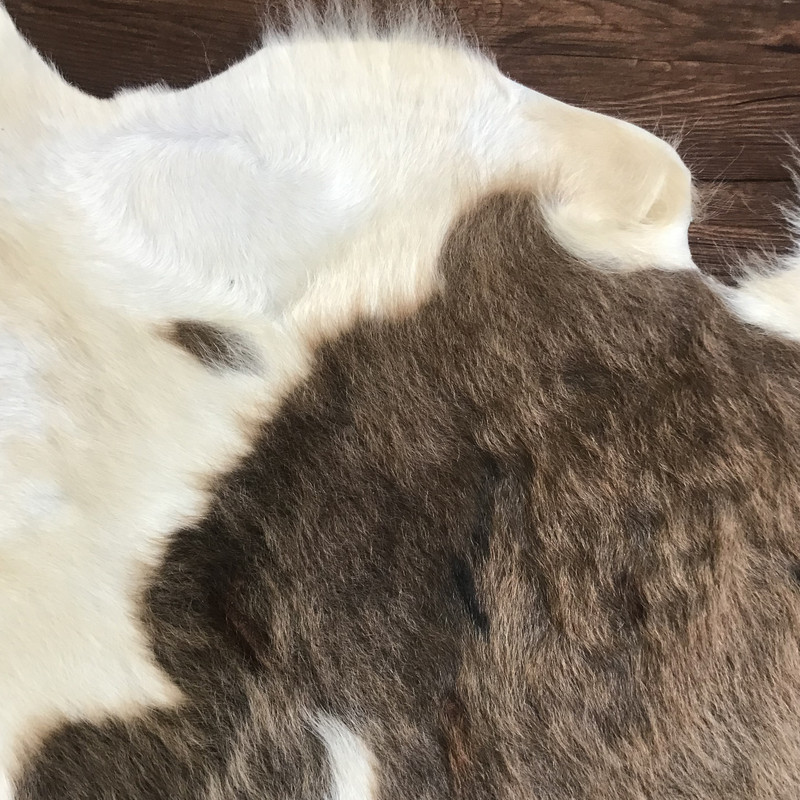 فرش پوست مدل AN135-P247 فرش پوست مدل AN135-P247