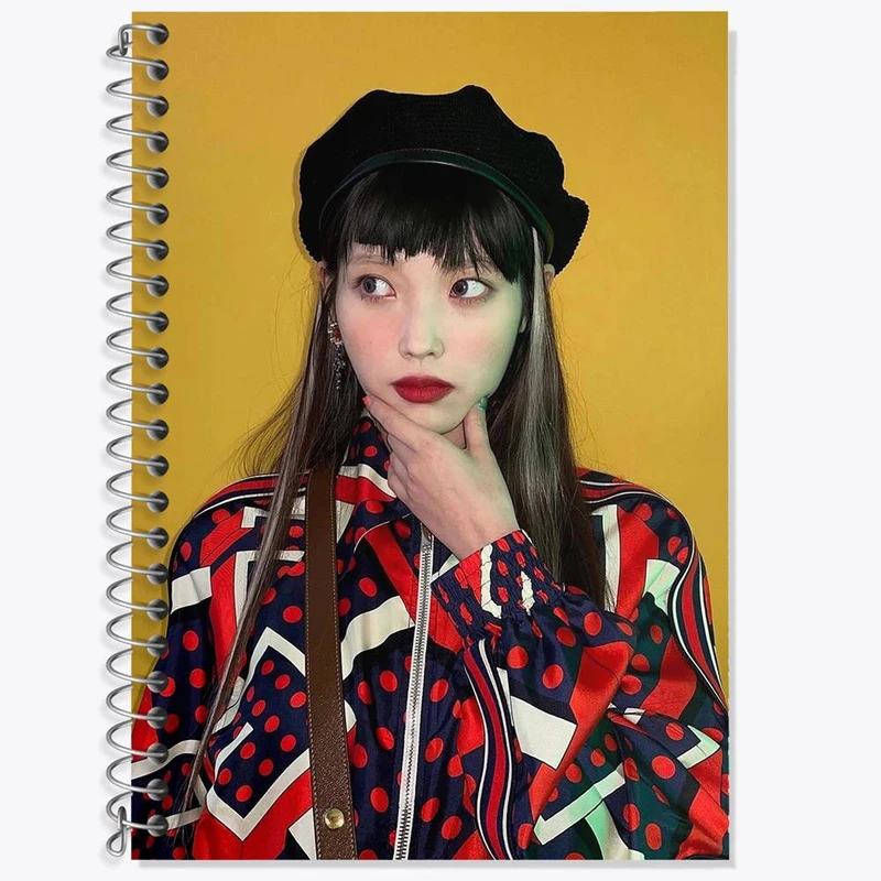 دفتر زبان 50 برگ خندالو مدل دو خط طرح آیو IU کد 11615