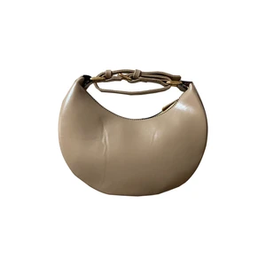 کیف دوشی زنانه فندی مدل 20-2