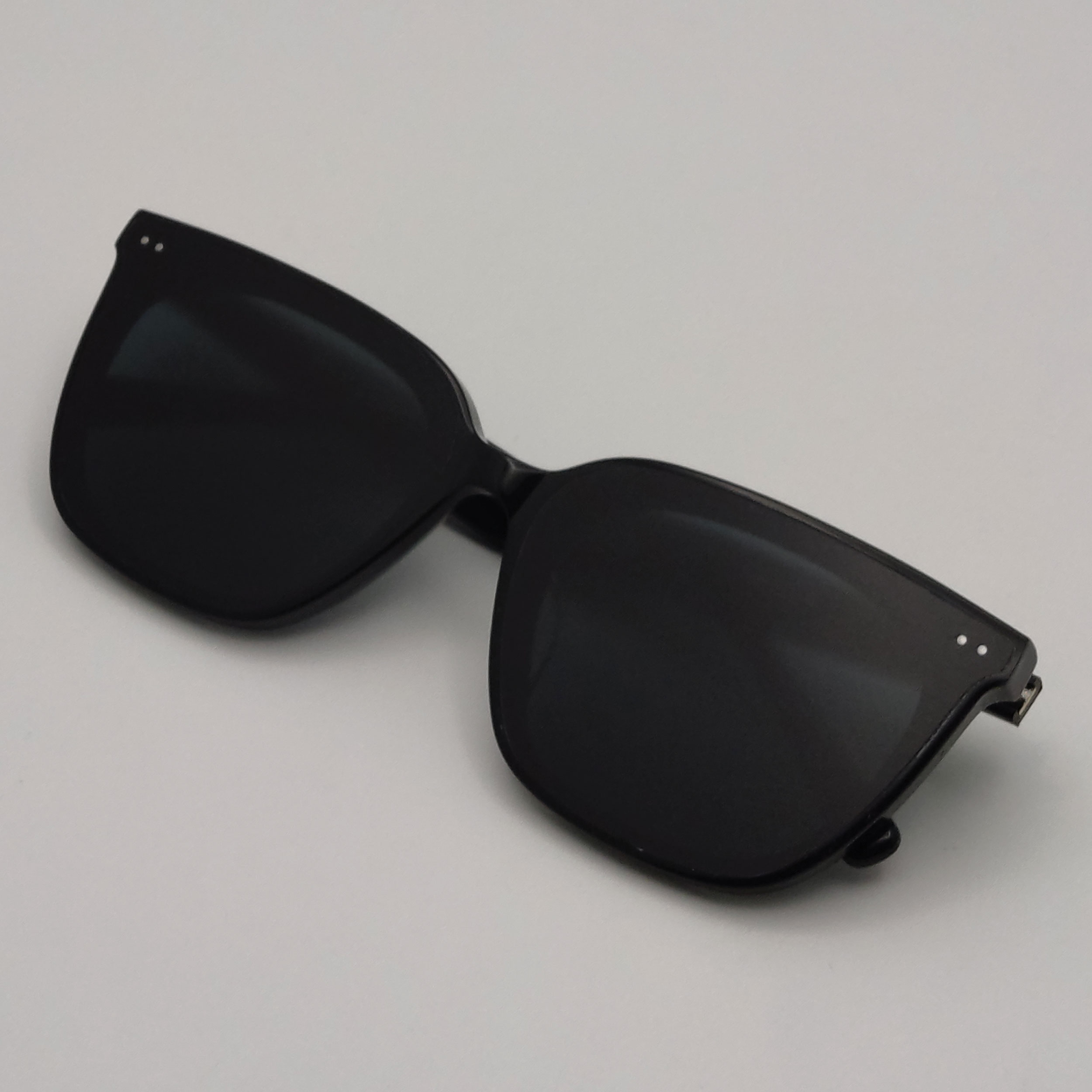 عینک آفتابی جنتل مانستر مدل HEIZER COL.01 -  - 12