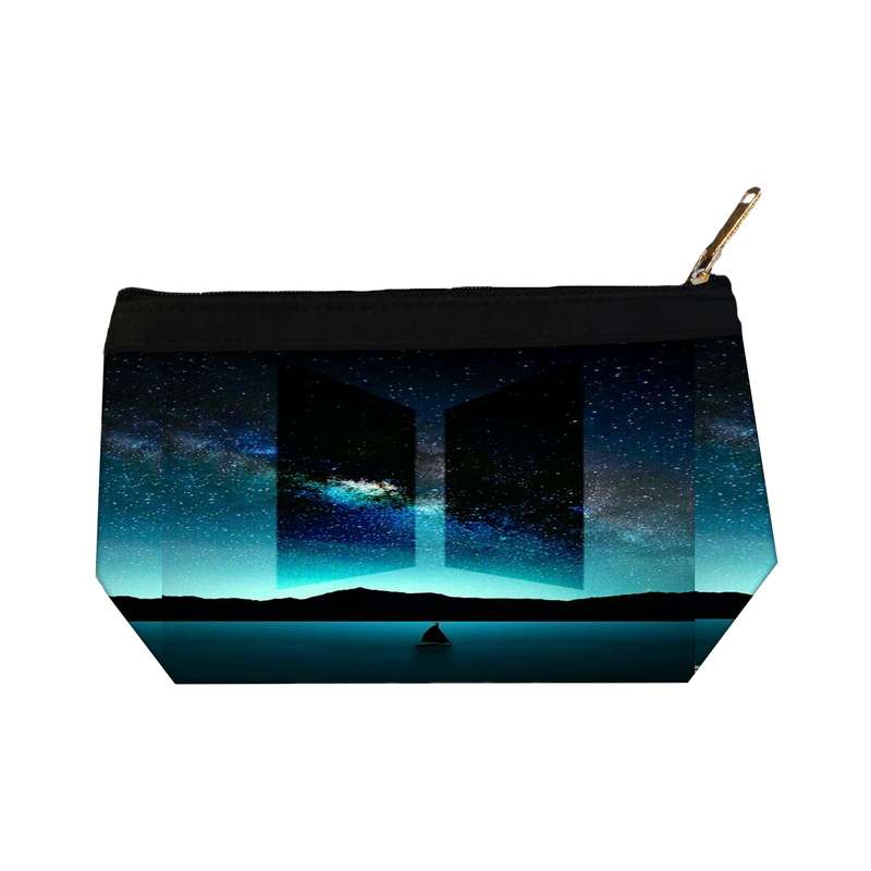 کیف لوازم آرایش زنانه مدل BTS کد 2396