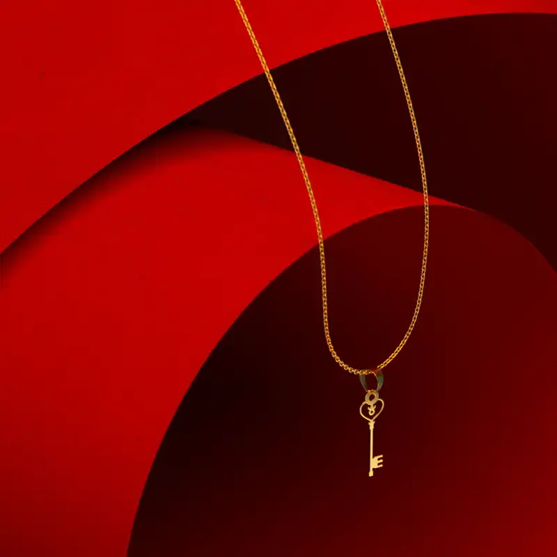 گردنبند طلا 18 عیار زنانه مدوپد مدل کلید کد F3-1-1038