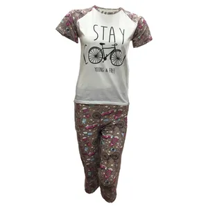 ست تی شرت آستین کوتاه و شلوارک زنانه مدل stay cool کد tm-1681 رنگ سفید