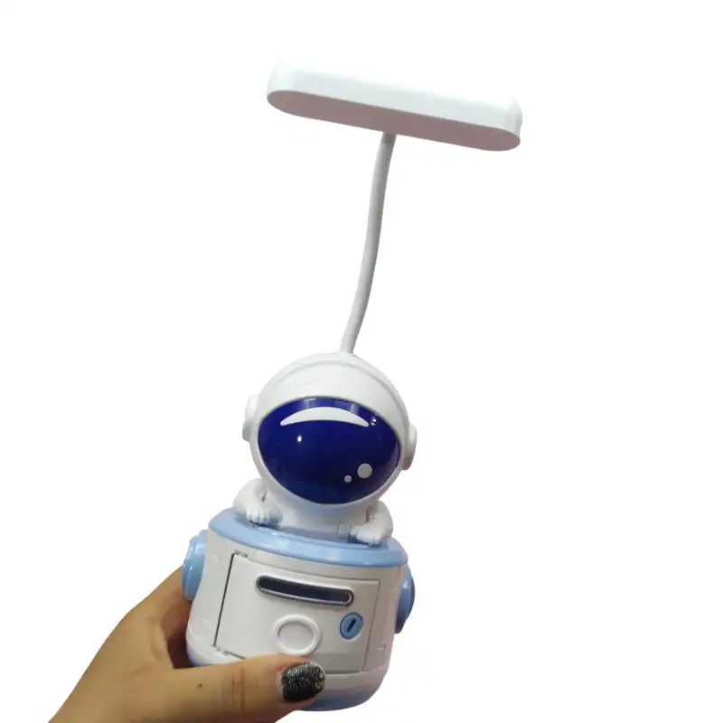 چراغ مطالعه مدل شارژی طرح فضانورد