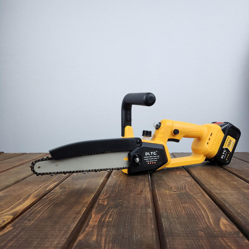 اره زنجیری شارژی صنعتی دی ال تی سی کد 1401 روغن کاری اتومات اره زنجیری شارژی صنعتی دی ال تی سی کد 1401 روغن کاری اتومات