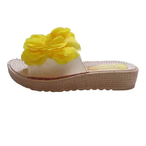 دمپایی دخترانه مدل SLR 0562