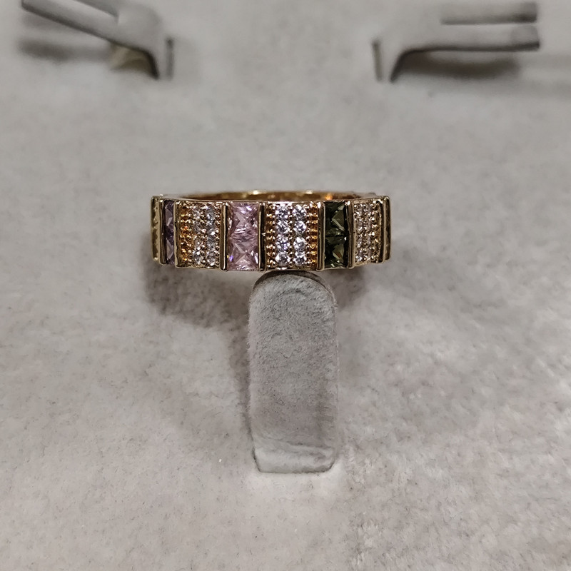 انگشتر زنانه مدل حلقه نگینی