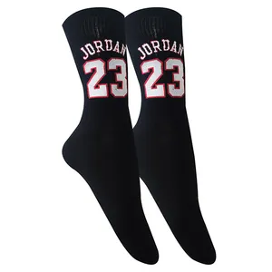 جوراب ورزشی ساق بلند مردانه مدل پنبه کش اسپرت