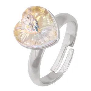 انگشتر زنانه سواروسکی مدل قلب کد R3383