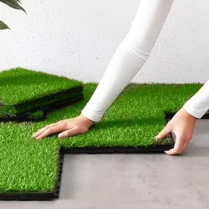 کفپوش مدل تایل چمن مصنوعی نسترن سایز 30x30 سانتی متر بسته 11 عددی