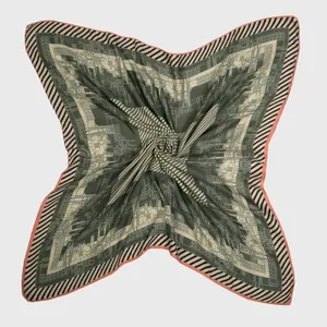 روسری زنانه مدل نخی سایز 140 آلدوو - A6200