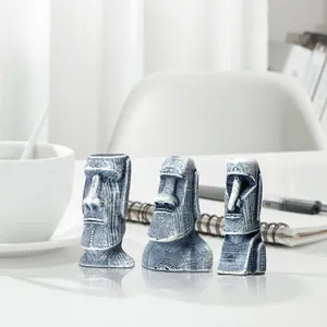 مجسمه مدل ایستر مجموعه سه عددی