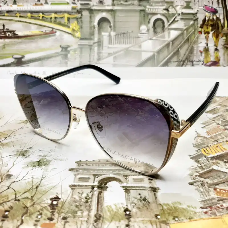 عینک آفتابی زنانه  مدل DG26233w5