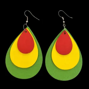 گوشواره زنانه مدل اشک چوبی عروسکی