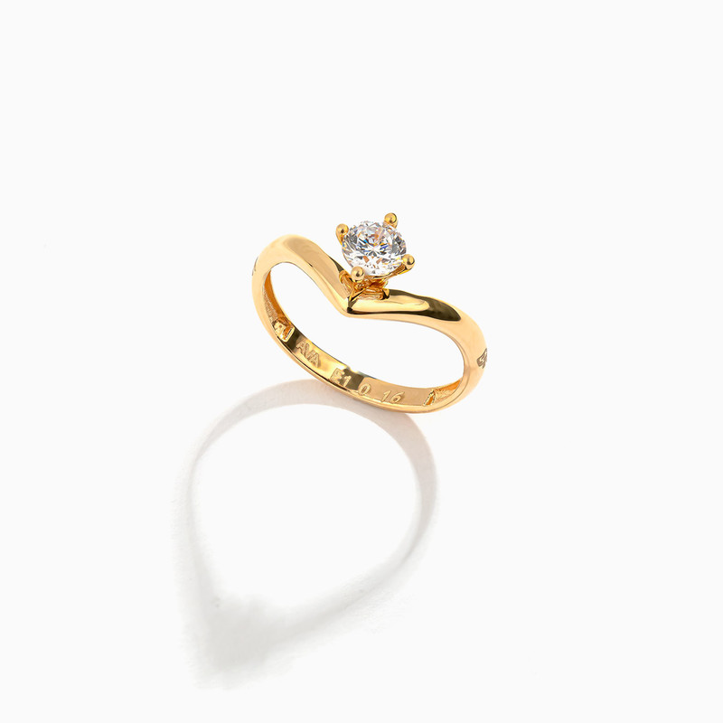 انگشتر طلا 18 عیار زنانه مدل نگین دار