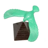 عقاب تعادلی مدل گالری جوان