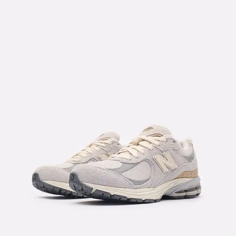 کفش پیاده روی مدل 2002R