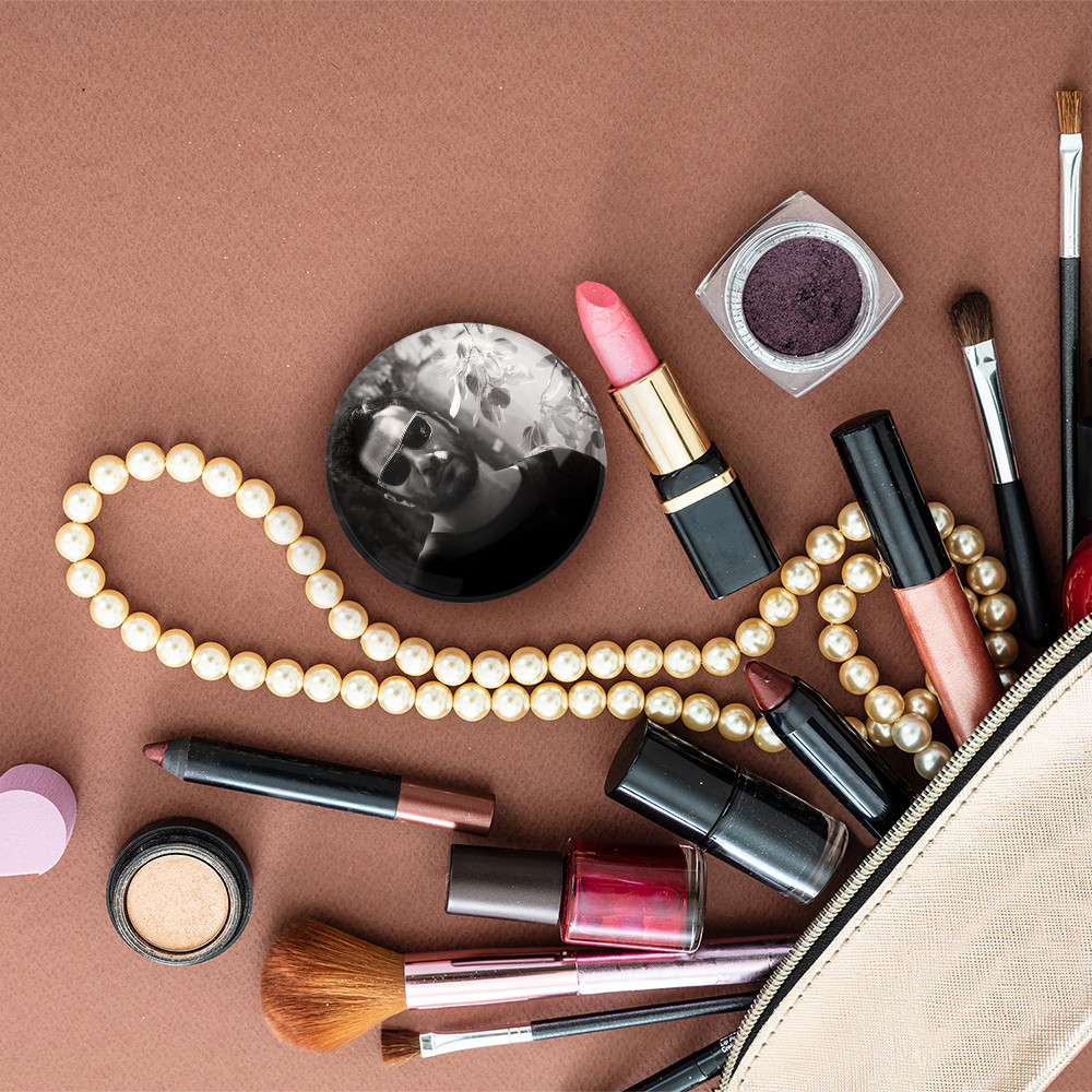 آینه جیبی خندالو مدل نوید محمدزاده  کد 3310