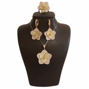 نیم ست نقره زنانه مدل َAMT_N057