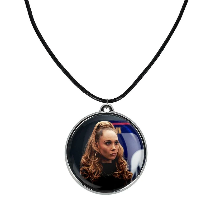 گردنبند خندالو مدل سریال تد لاسو Ted Lasso کد 2848728488