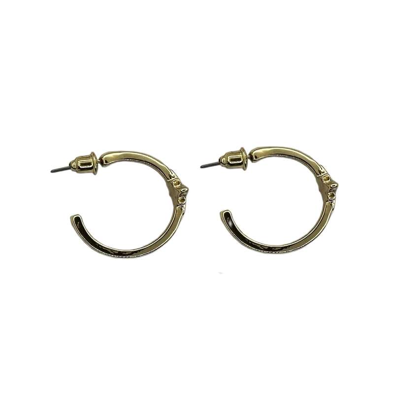 گوشواره زنانه اکسسورایز مدل حلقه ای ستاره گوشواره زنانه اکسسورایز مدل حلقه ای ستاره