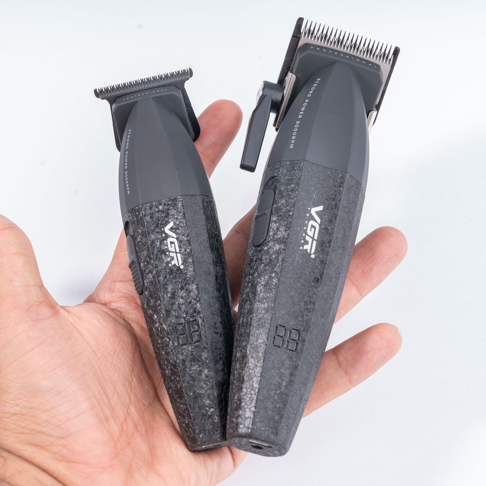 ست ماشین اصلاح موی سر و صورت وی جی ار مدل V-640 بسته 2 عددی -  - 9