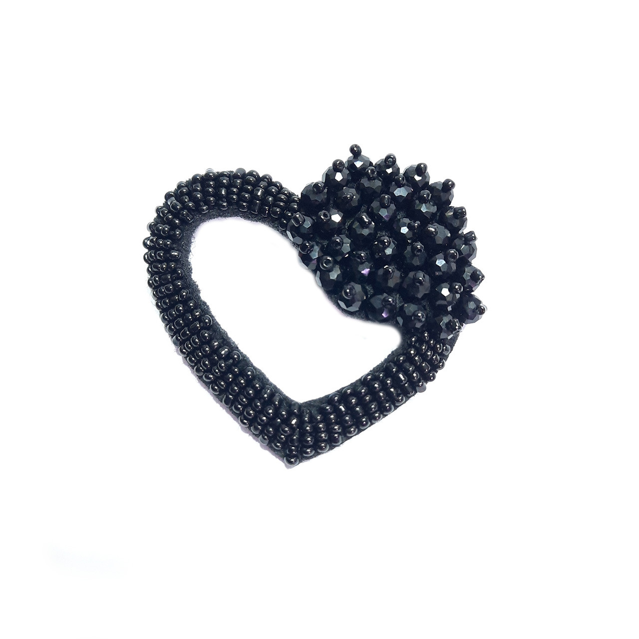 گل سینه زنانه مدل sd طرح قلب